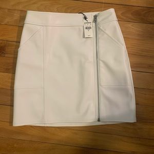 Express white leather mini skirt